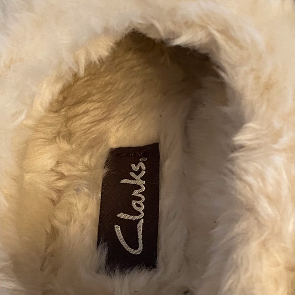 Cozy Indoor- outdoor slippers - Picture 9 of 10